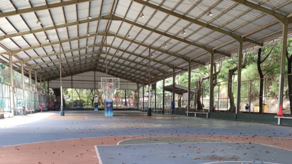 Semiindoor GOR Pajajaran